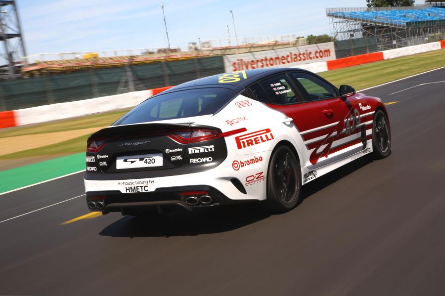 Kia Stinger GT420 (CK) 2019 года  (фото 10 из 49)